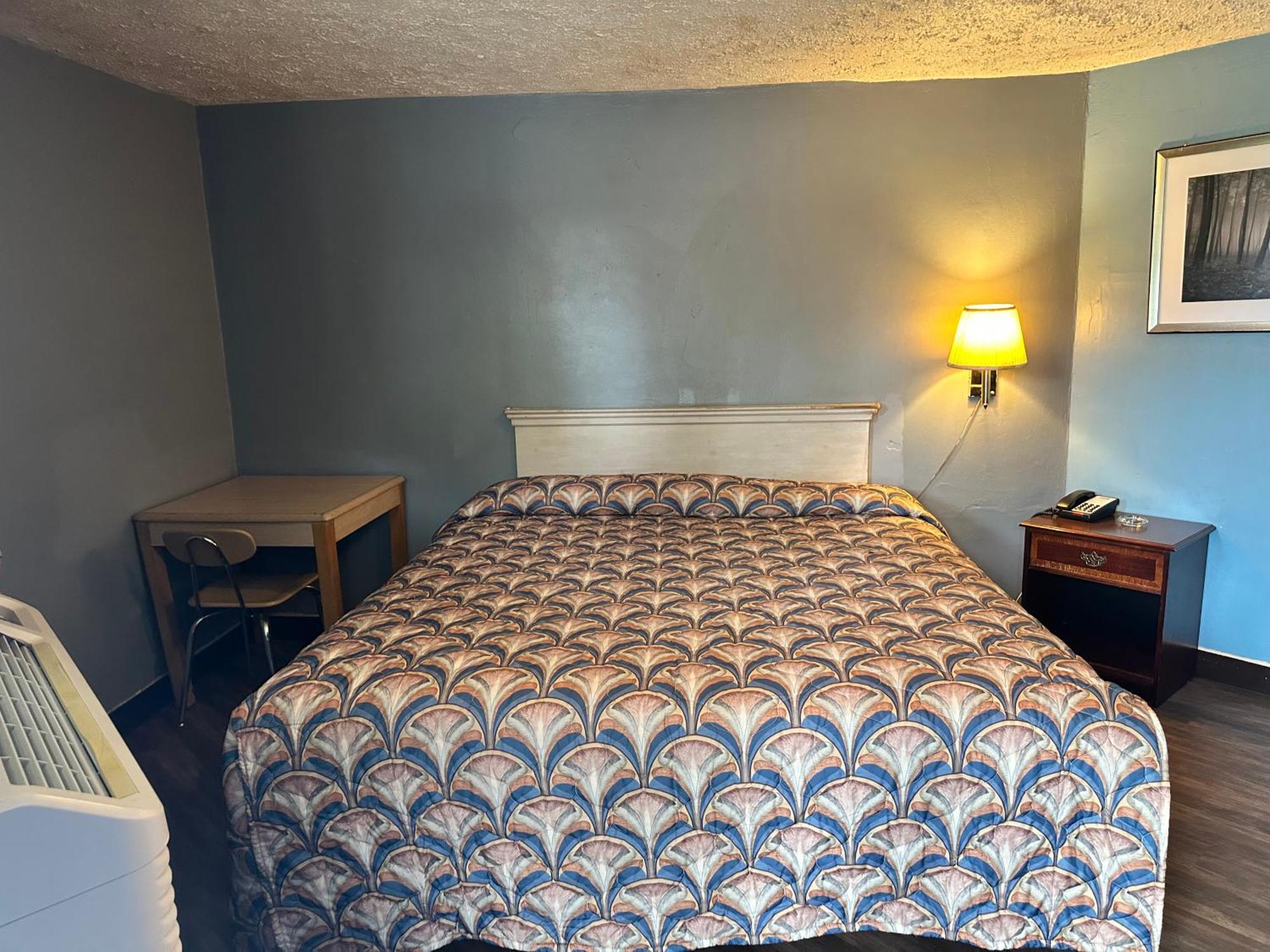 Westgate Manor Motel Austintown & Youngstown Ohio Exterior photo